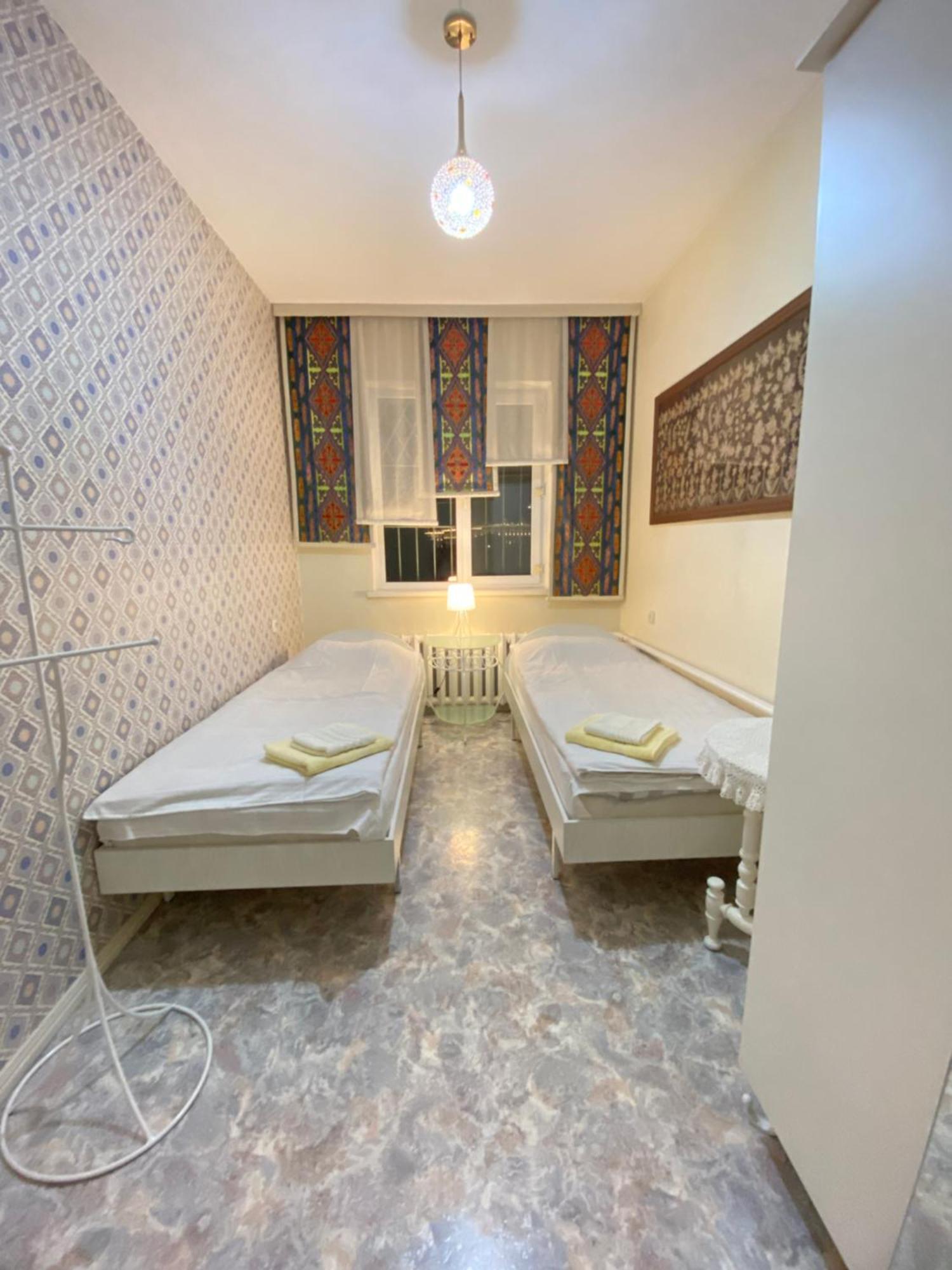 Хостел Особнячок Bishkek Exteriör bild